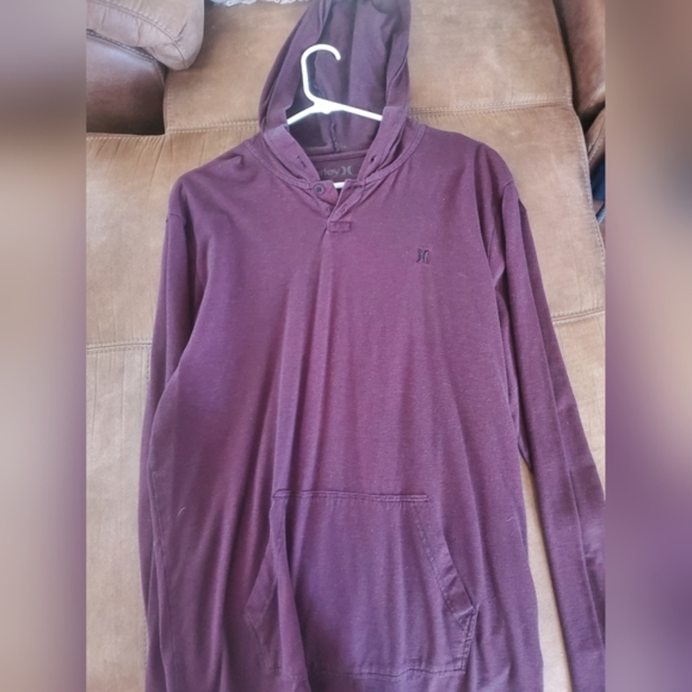 Hurley‎ hooded shirt